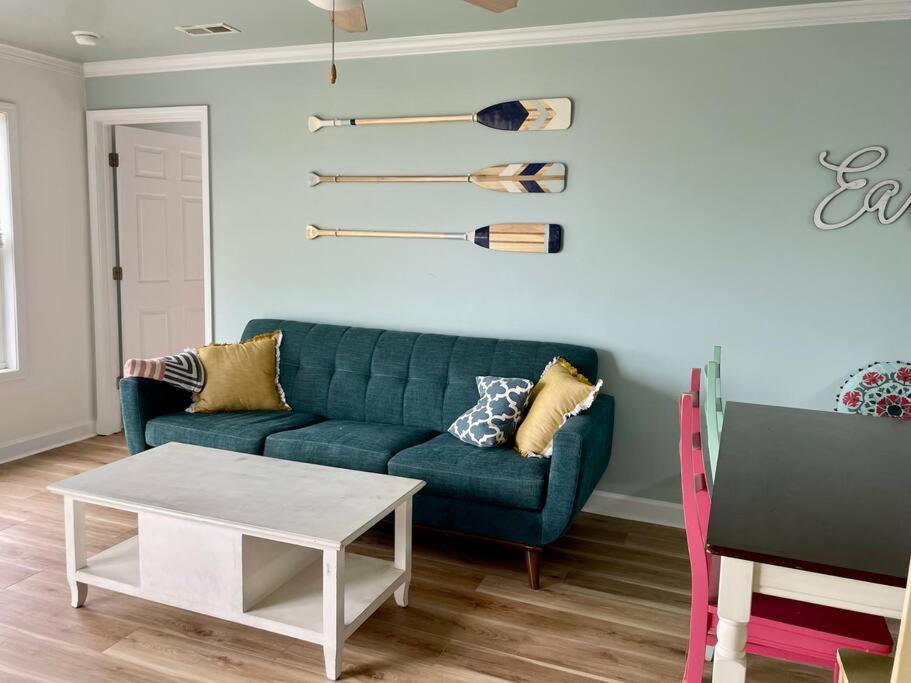 3 Bedroom Condo, Ocean Views & Short Walk To Beach! Oak Island Dış mekan fotoğraf
